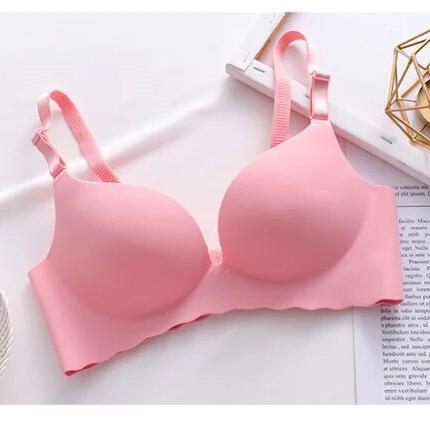 Lift bra for a natural shape in complete discretion