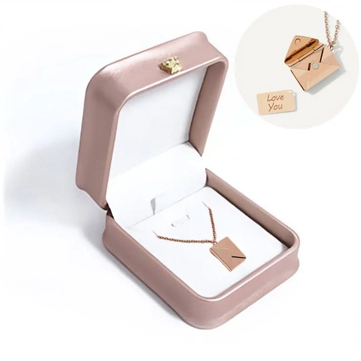 Collier enveloppe secret avec un message d’amour caché