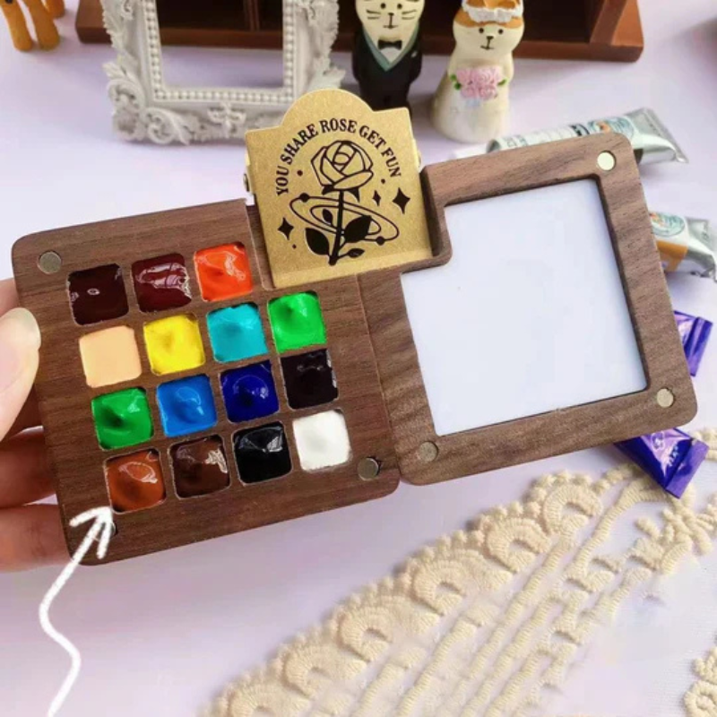 Pocket watercolor kit for painting anywhere 